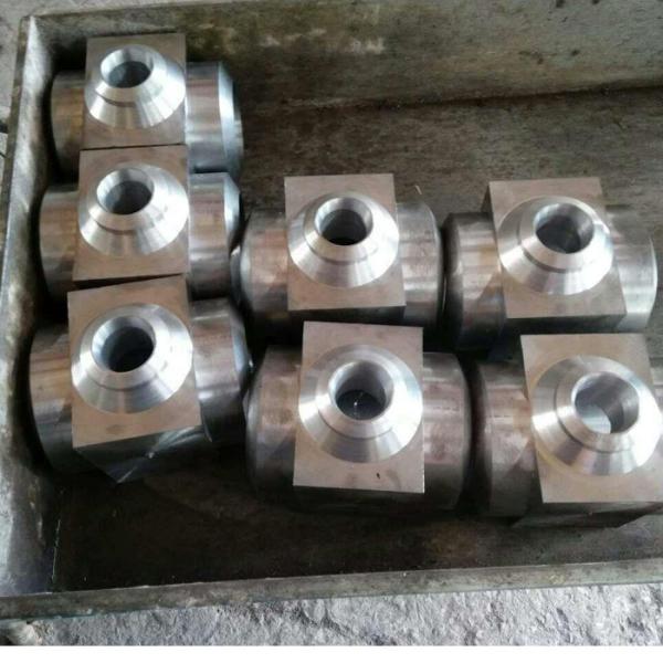 DN10-DN1000 Forged Pipe Fittings 1/8 Pipe Tee 3000psi 6000psi A105 Material