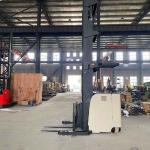 CQD16J 1.6T Battery Operated Reach Truck 1600kg Standing Type Triplex Mast