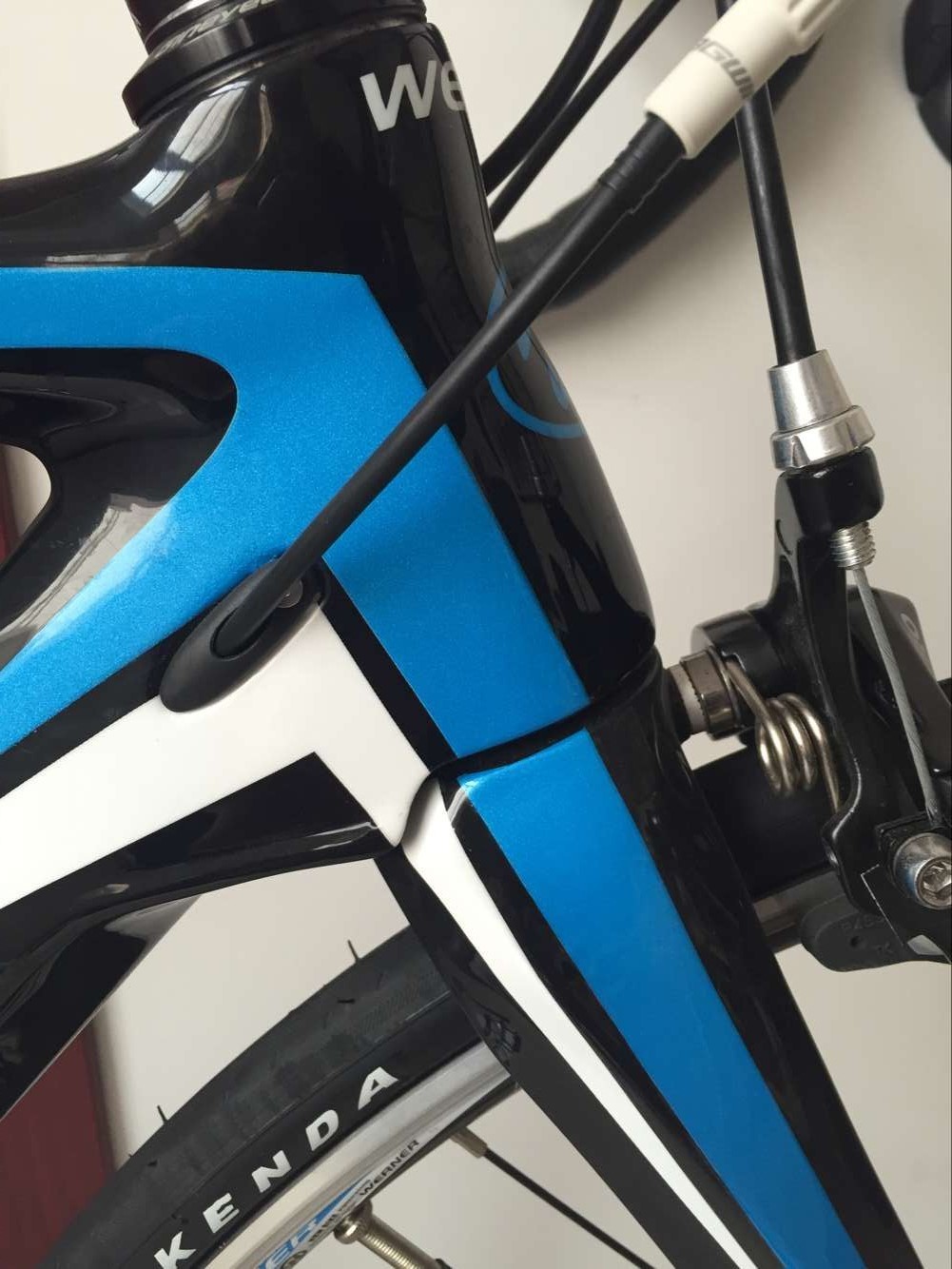 High quality carbon fiber 520mm frame 700c racing bicycle/bike/bicicle with Shimano 18 speed
