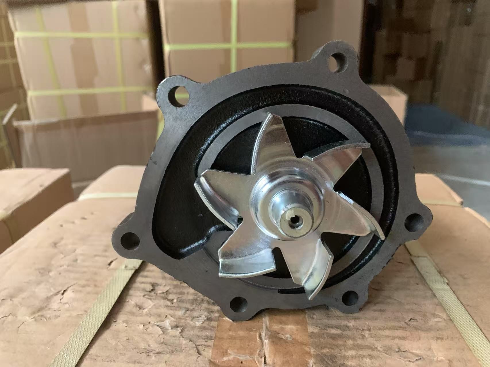 4JJ1 Water Pump 8 Holes 8-97312147-3 8-98004-292-2 For ISUZU Diesel Engine ZX160-3