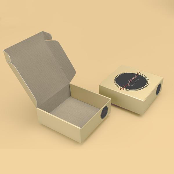 Small Durable Apparel Packaging Boxes Corrugated Cardboard Square Shipping Box