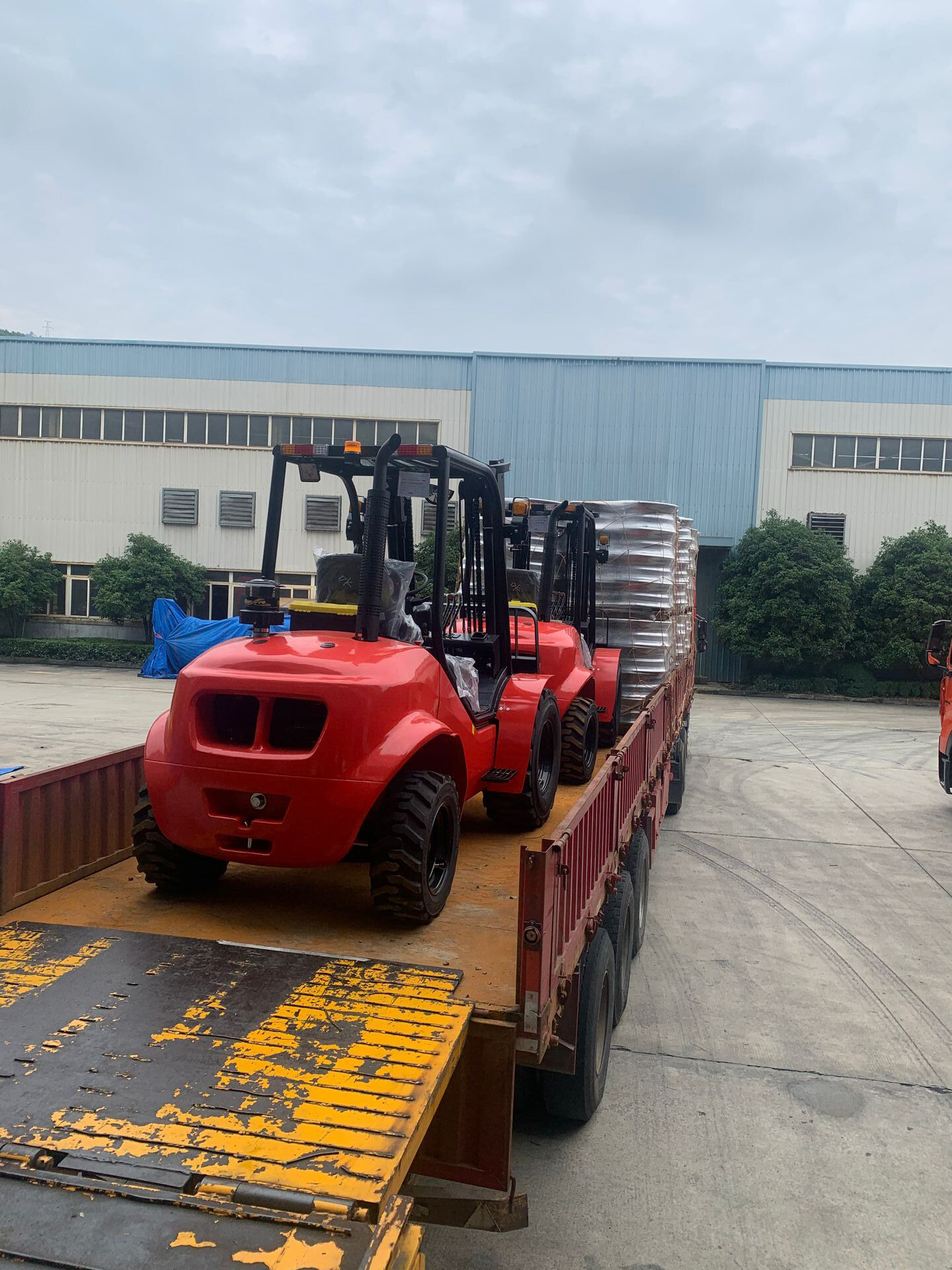 Backhoe Loader FD35 3.5 Ton Rough Terrain Forklift with Japanese Engine and Side Shifter