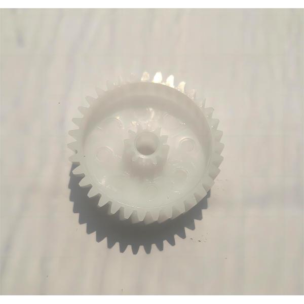 Industrial Plastic Molded Gears With POM Nylon TPEE Material