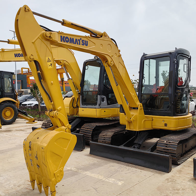 Used Mini Crawler Excavator Komatsu PC55 28.5KW Rated Power In Stock