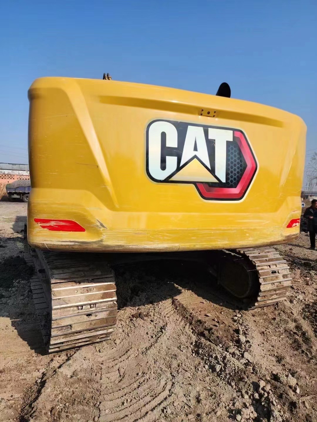 Used Crawler Excavator CAT 330 low price