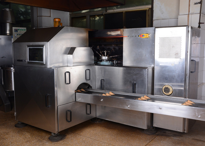 11kg/Hour Rolled Waffle Cone Production Line 47 Baking Plates