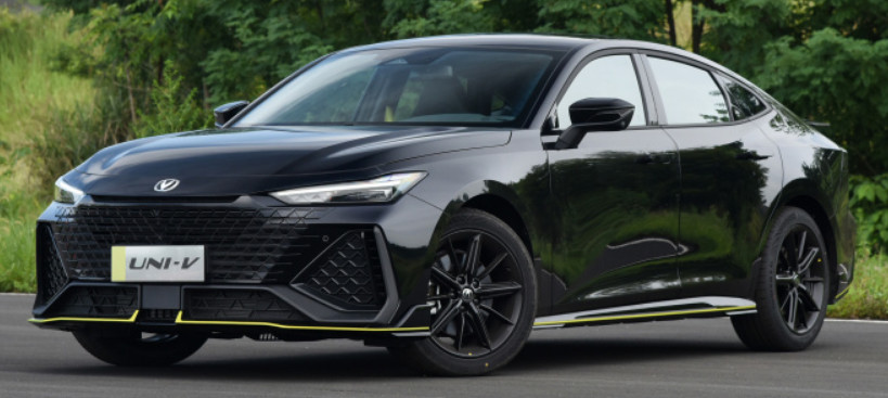 Chang'An UNI-V 2022 2.0T Leading Edition 5 Door 5 Seat Hatchback SUV Compact