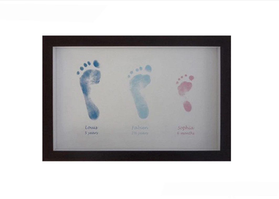 Customized Shape Baby 1st Year Hand And Footprint Picture Frame Non Toxic Ink Pad