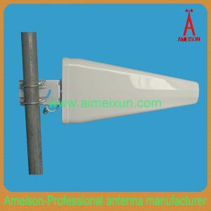Wholesale 800 MHz-2.7 GHz 11dBi Log Periodic Broadband Yagi Antenna LPDA Wifi Antenna from china suppliers