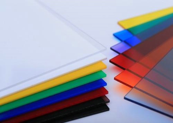 Custom Size In a Clear Finish With Two Rounded Edges Long Side Acrylic PMMA Plate