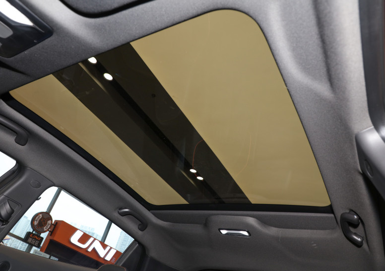 Changan UNI-T 2022 2.0t 8AT 233HP L4 Compact Suv 5 Door 5 Seats