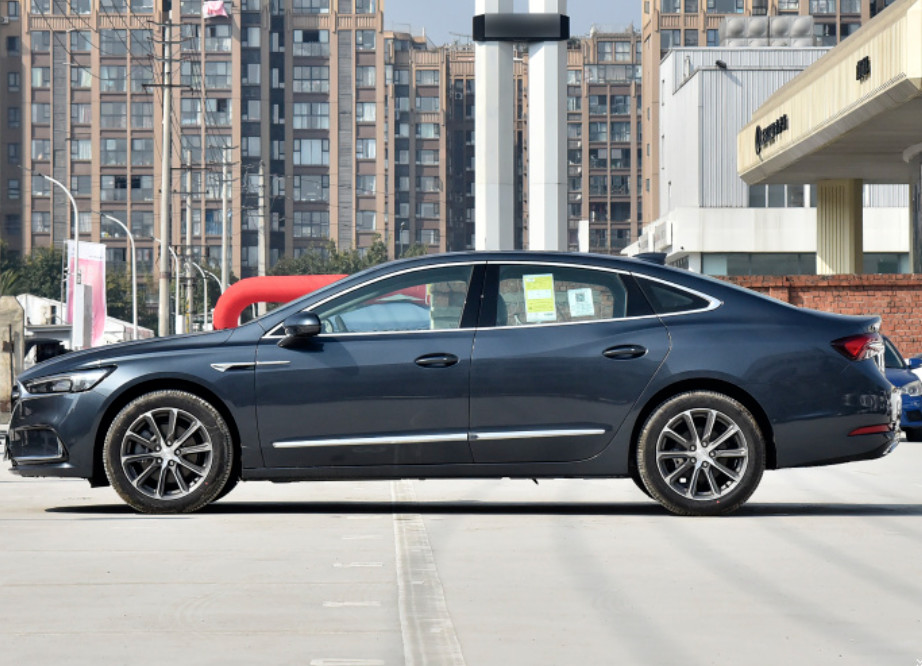 Buick LaCrosse 652T luxury version 2.0T 5 seat sedan gasoline used/ new car