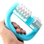 Anti Cellulite Handheld Body Massager Roller Size 14 * 10 * 4.2cm Customized