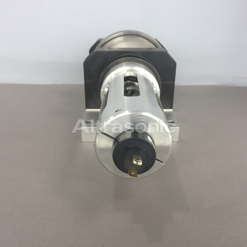 Auto Tuning 35Khz Ultrasonic Sealing Machine For Sealing Cosmetic PVC Tubes