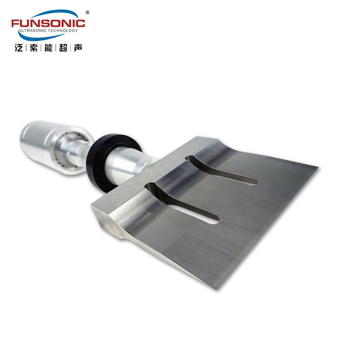 20Khz Ultrasonic Rubber Cutting Machine With 150mm Customized Titanium Blade