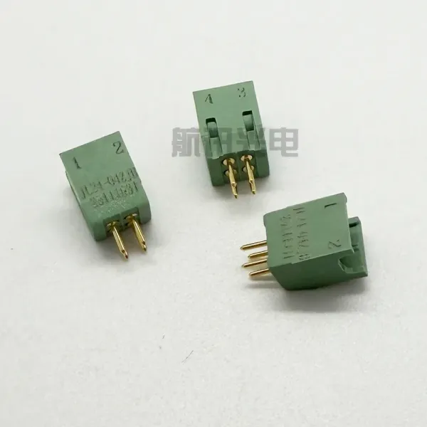 Jl24-04zjb 4-Core Anti-Vibration Straight Pin Socket Rectangular Aviation Connector.