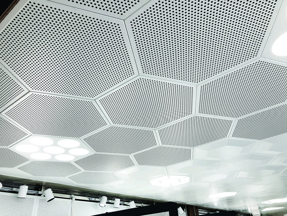 Customizable Color Hexagonal Clip In Ceiling 404mm For Metro Station