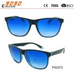 Sunglasses in fashionable design,made of plastic ,suitable for men and women