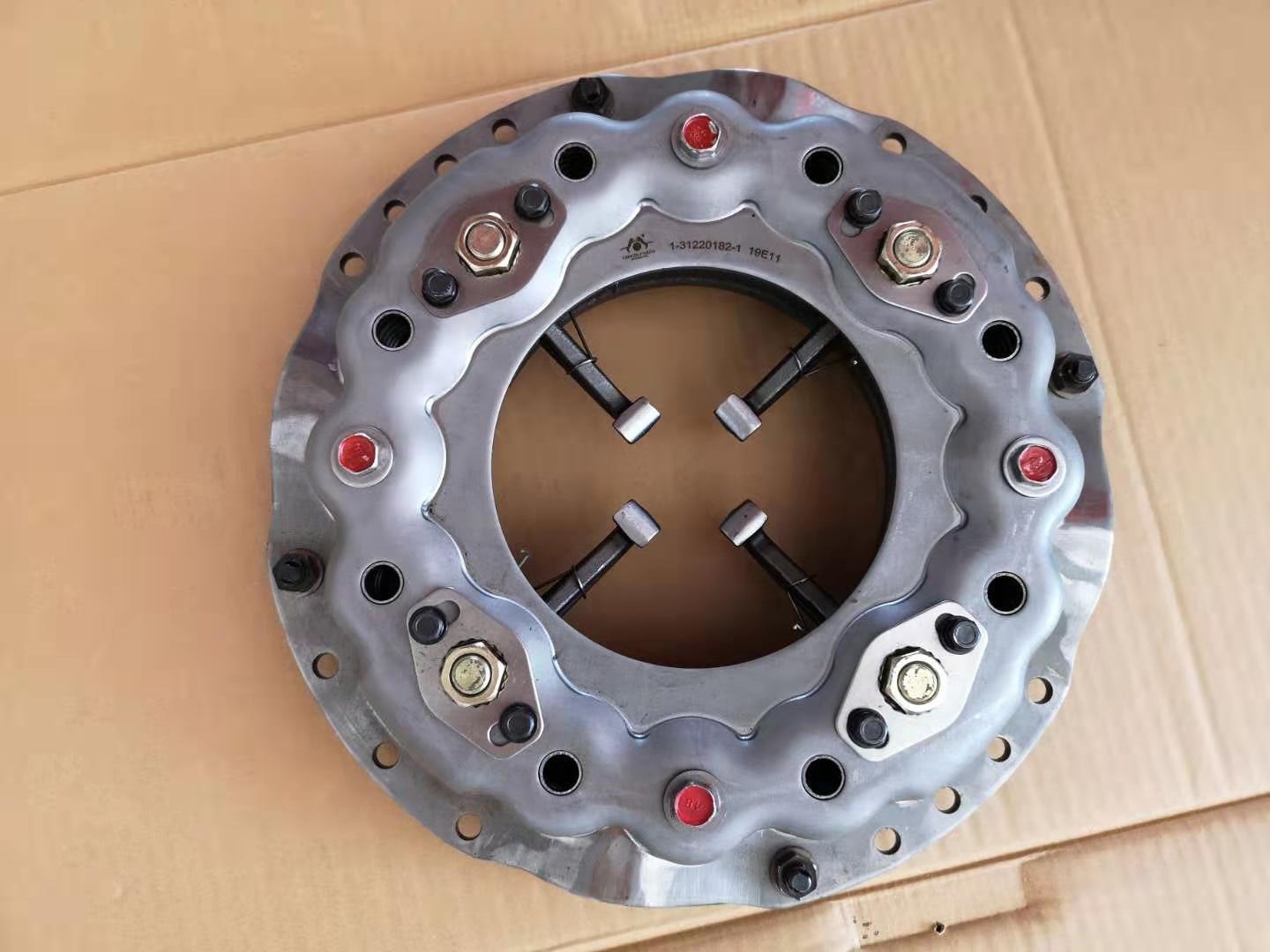 FSR FTR 350mm Clutch Cover Pull Type ISUZU Clutch Plate With 4 Lever Arms 1312201821