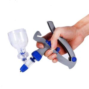 Wholesale Veterinary Vaccine Syringe Livestock Accessories Continuous Syringe Injector from china suppliers