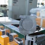 Nanjing Henglande small batch 50kg/h 35 36 twin-screw plastic extruder for color