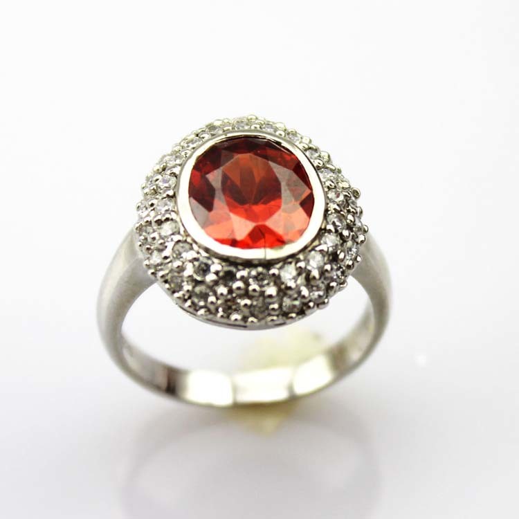 925 Silver Oval Garnet Gemstone Ring with Cubic Zircon (S-RJ692)
