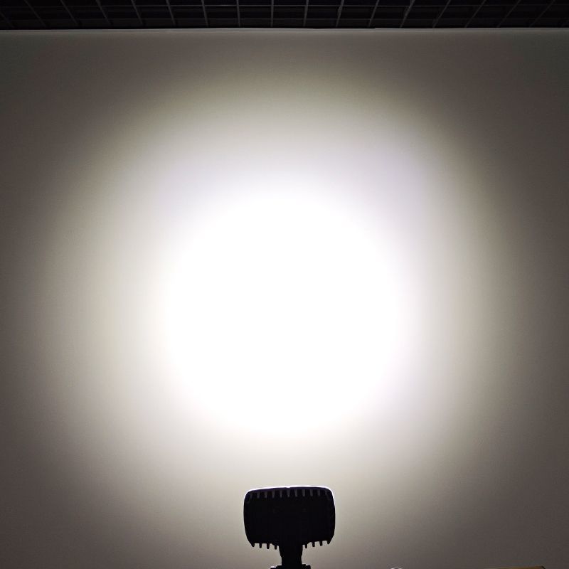 Bracket Adjustable Rotary Forklift Tractor 90W Waterproof IP67 LED Work Light