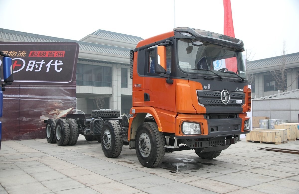Heavy-Duty Brand New Shacman Dump Truck Euro Ⅴ for Optimal Load-Bearing Capacity