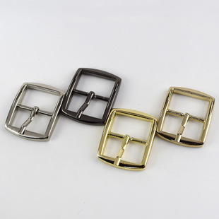 Alloy casting beautiful wholesale metal man belt buckle with belt roller