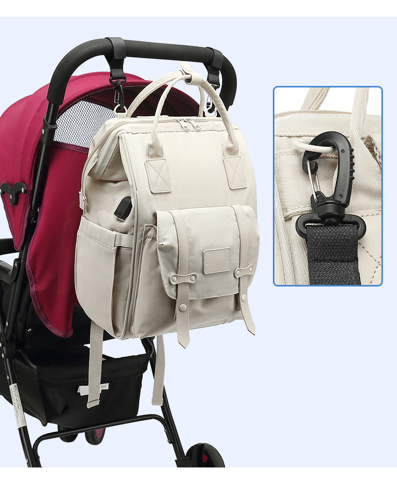 Thermal Insulation Nylon Travel Changing Bag With USB Charging Port 35L