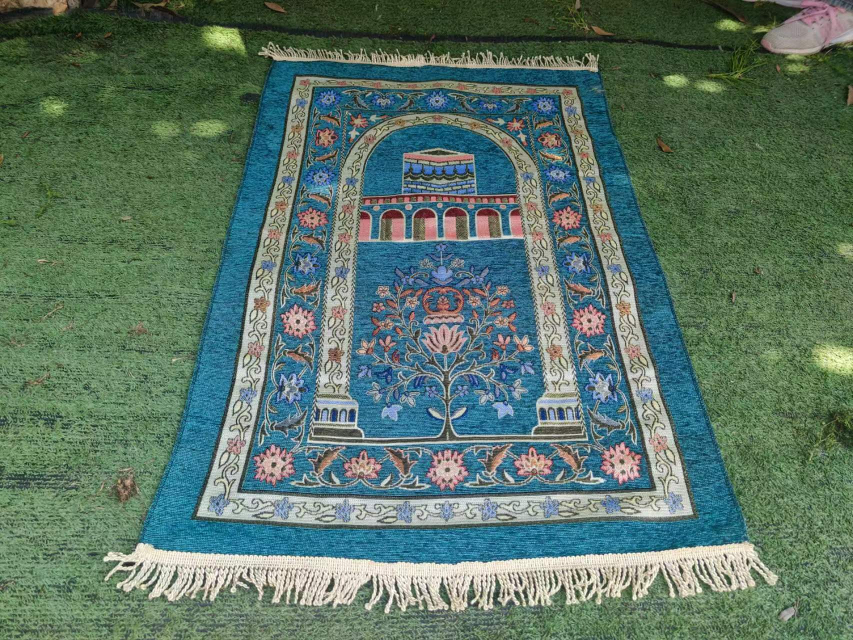 Eid Holidays Islamic Pray Rug for Worship Abstract Pattern Muslim Prayer Mat