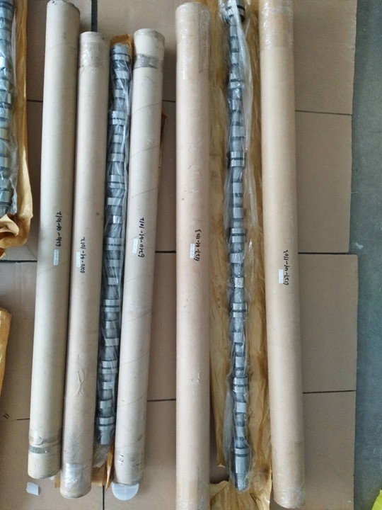 komatsu engine camshaft : 6D125 engine 6150-41-1012 6D110 engine 6136-41-1010 6D140 engine 6210-41-1012