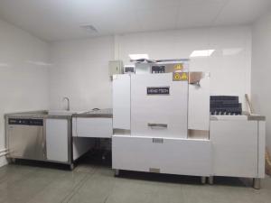 Wholesale Restaurant Hotel Automatic Conveyor Type Small Long Dragon Dishwasher from china suppliers