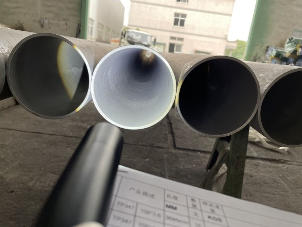 Pickled Stainless Steel Seamless Tube 120mm SS 304 Sch 80 Industrial