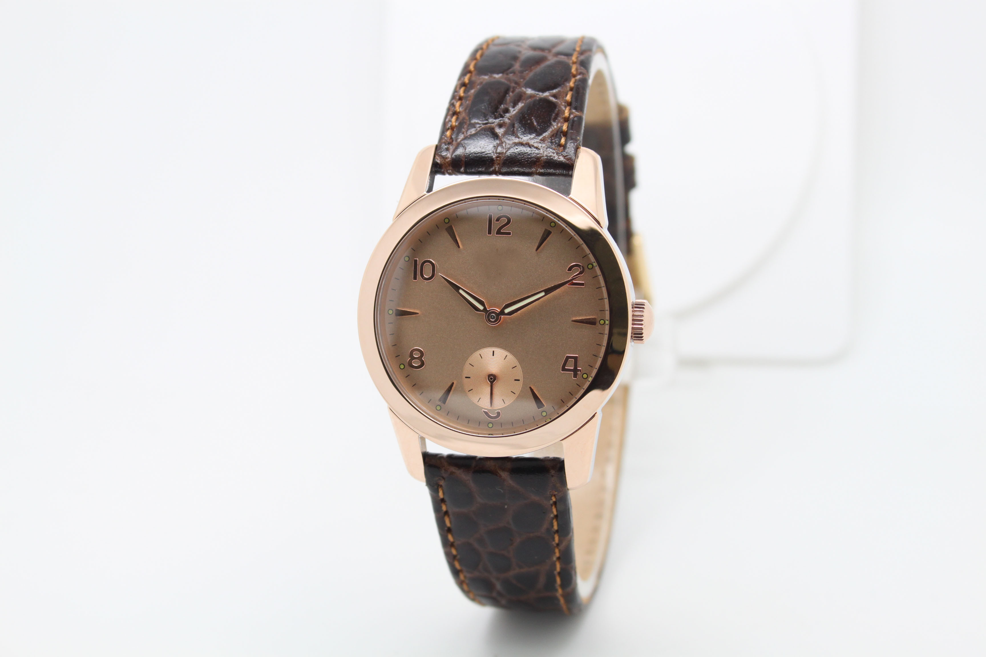 Cute Ladies Leather Quartz Watch Stainless Steel Case Elegant Wrist Watch