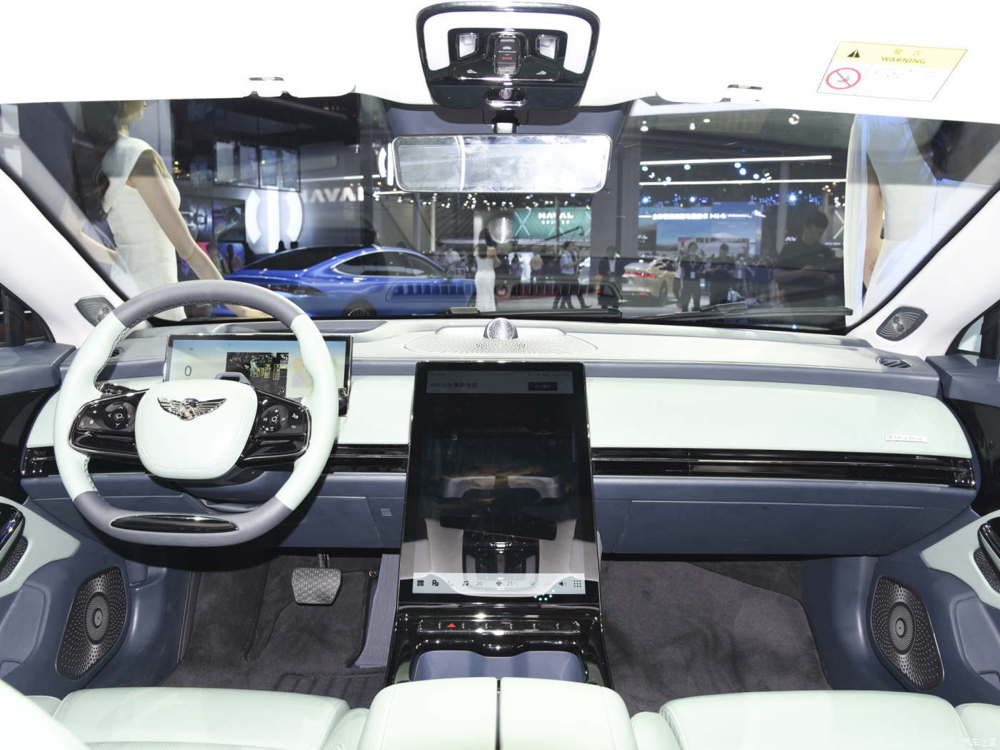 2024 BYD 4DW Big Sedan with 1020KM 5 Seat Energy Vehicle B.H.D Y6 Electric Car Charging time H 0.5 Max Speed 205Km/h