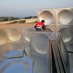 Anti Corrosion Stainless Steel Rectangular Tank , No Rust Heat Preservation Ss