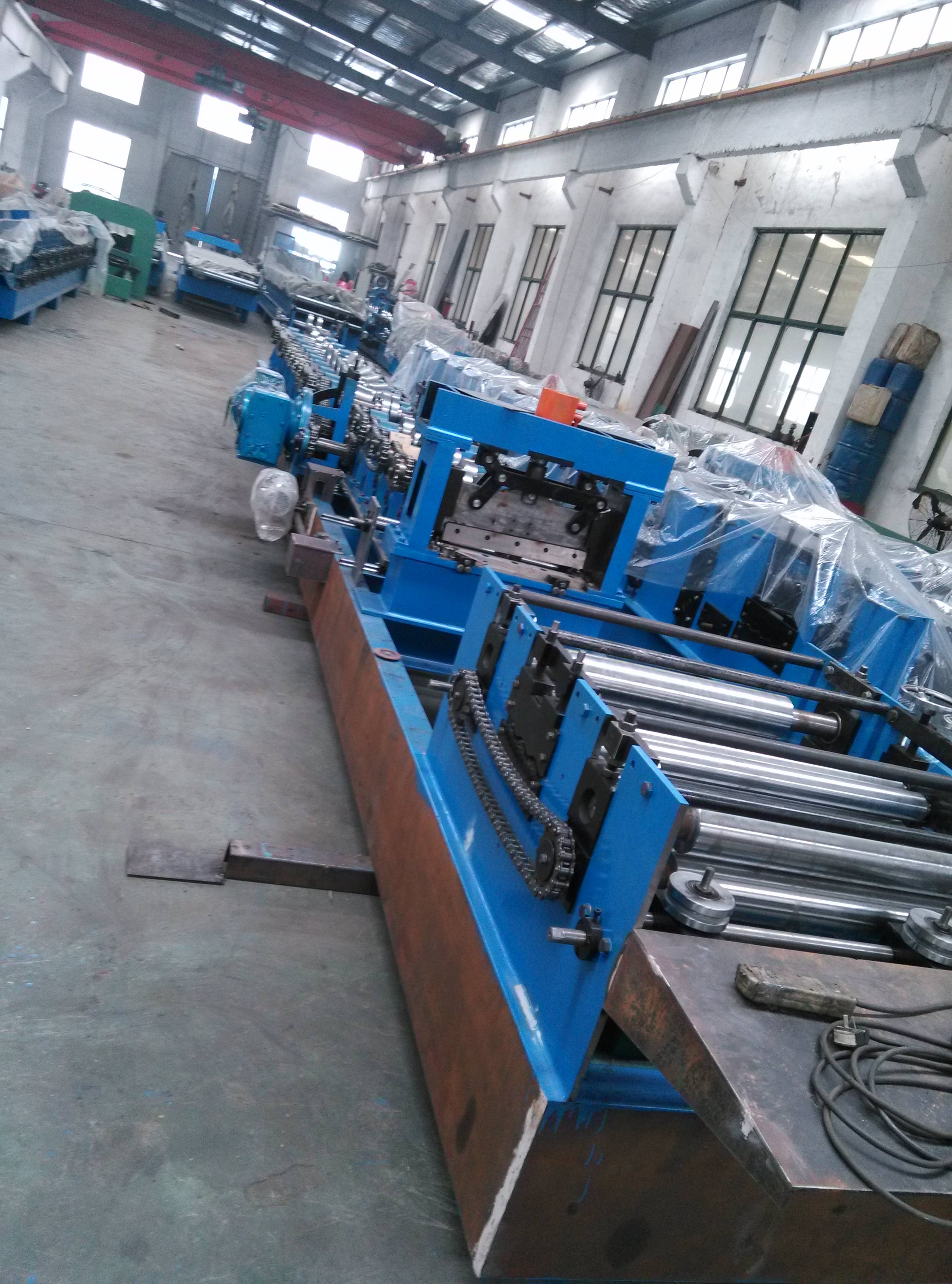 Interchange Roll Forming Machine , C Z Purlin Production Line For Steel Strip