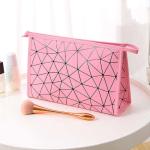Large Capacity Customized Pu Leather Rainbow Zipper Rhombus Geometric Makeup
