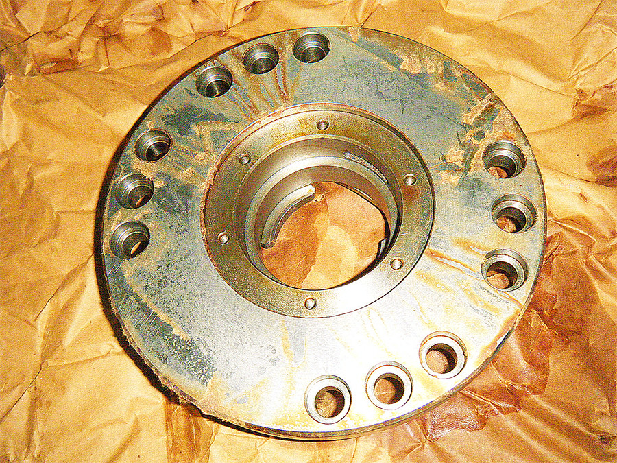HPV55 Hydraulic Komatsu Excavator Parts PC100-3/5 Cradle Support (R)