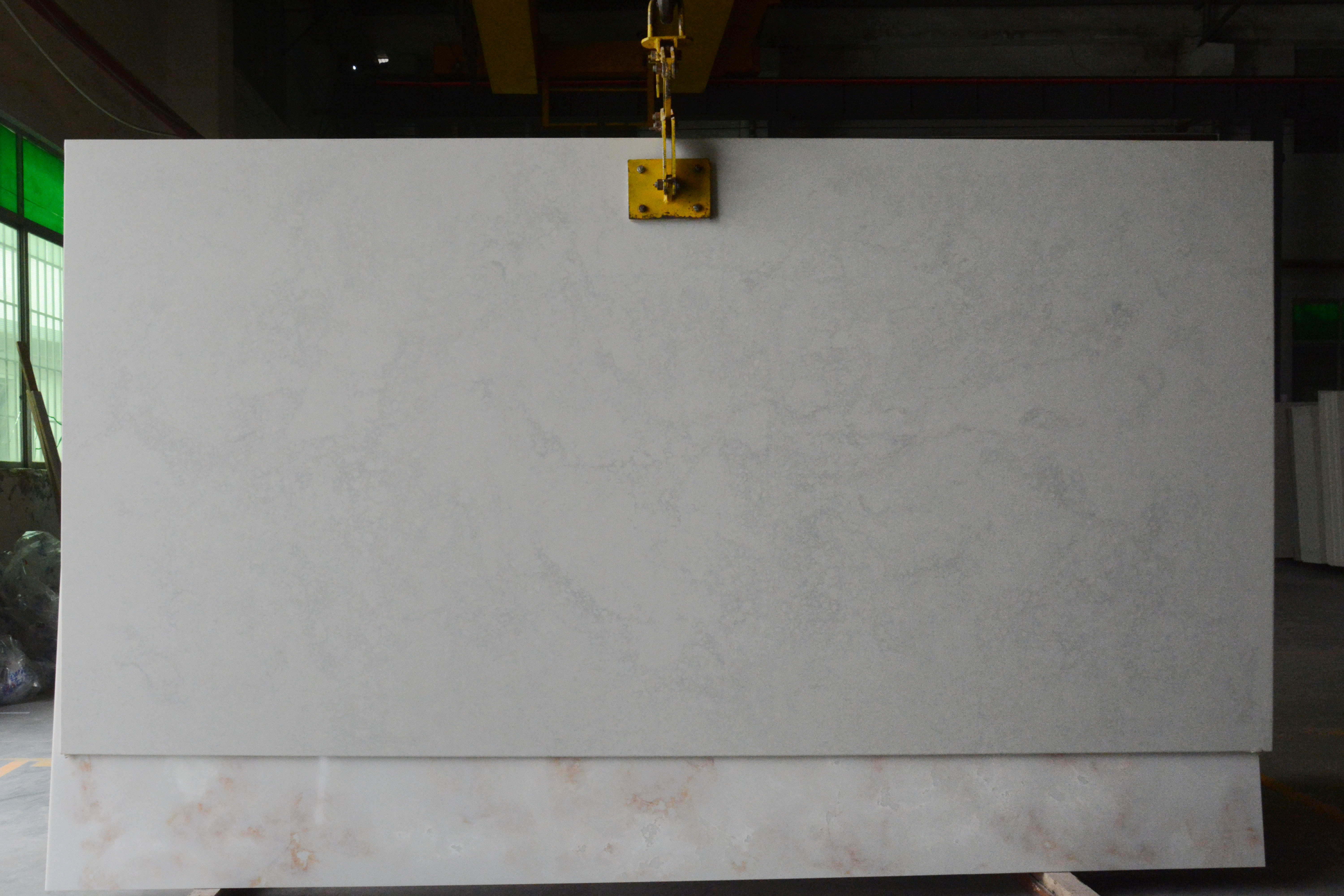 Glass Grey Anti Faded Engineered Quartz Stone Countertop Polished Surfaces Finished