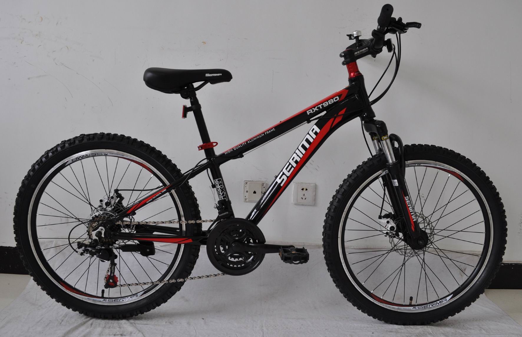 Chinese factory wholesale cheap price 26 size hi-ten steel 18/21 speed MTB bike/bicycle/bicicle for boy