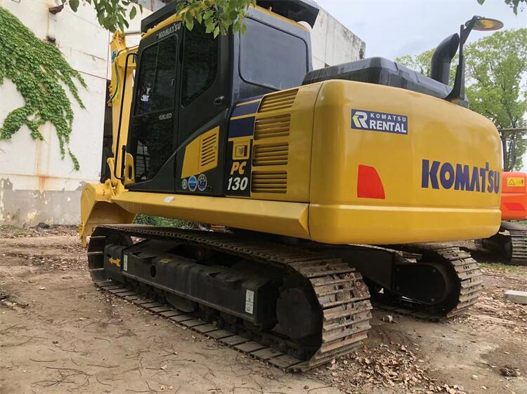 Japan Used 13 Ton Mini Excavator Komatsu PC130-7 Medium Digger with 280 Working Hours