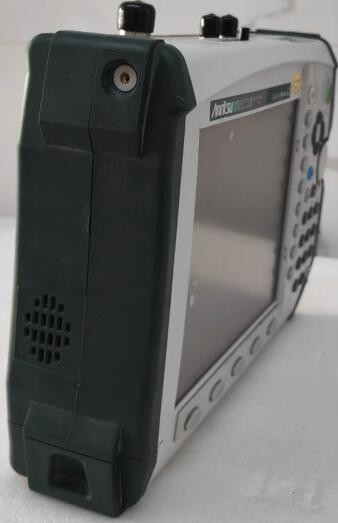 Anritsu MS2721B Portable Handheld Spectrum Analyzer 9kHz to 7.1GHz option 20