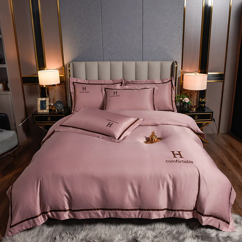 Home Polyester Luxury Embroidered Washing Silk Bedding Set with Solid Color Duvet Cover