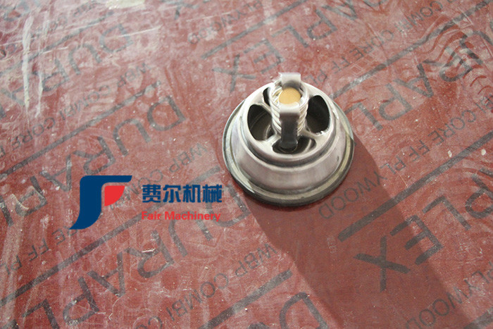 Durable VOLVO Loader Parts Diesel Engine Thermostat For Loader Generator