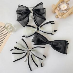 China 2022 New Simple Fringed Mesh Bow Hairpin with Diamonds For Women on sale