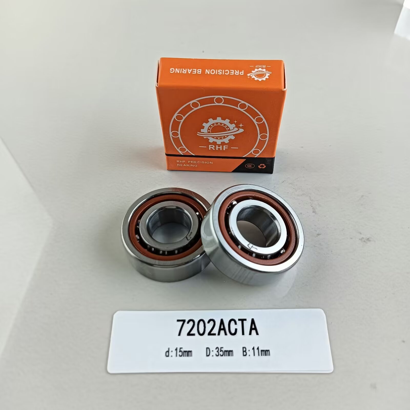 15*35*11mm GCr15 Single Row Angular Contact Ball Bearing 7202AC for Your Requirements