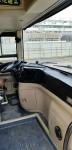 Yutong Second Hand Tourist Bus , Used Luxury Buses With Wechai Motor 4 Wheels
