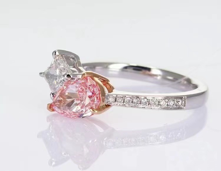 Engagement Ring Wedding Ring Diamond Ring Lab Created Colored Diamonds Pear Four-Leaf Clover cut